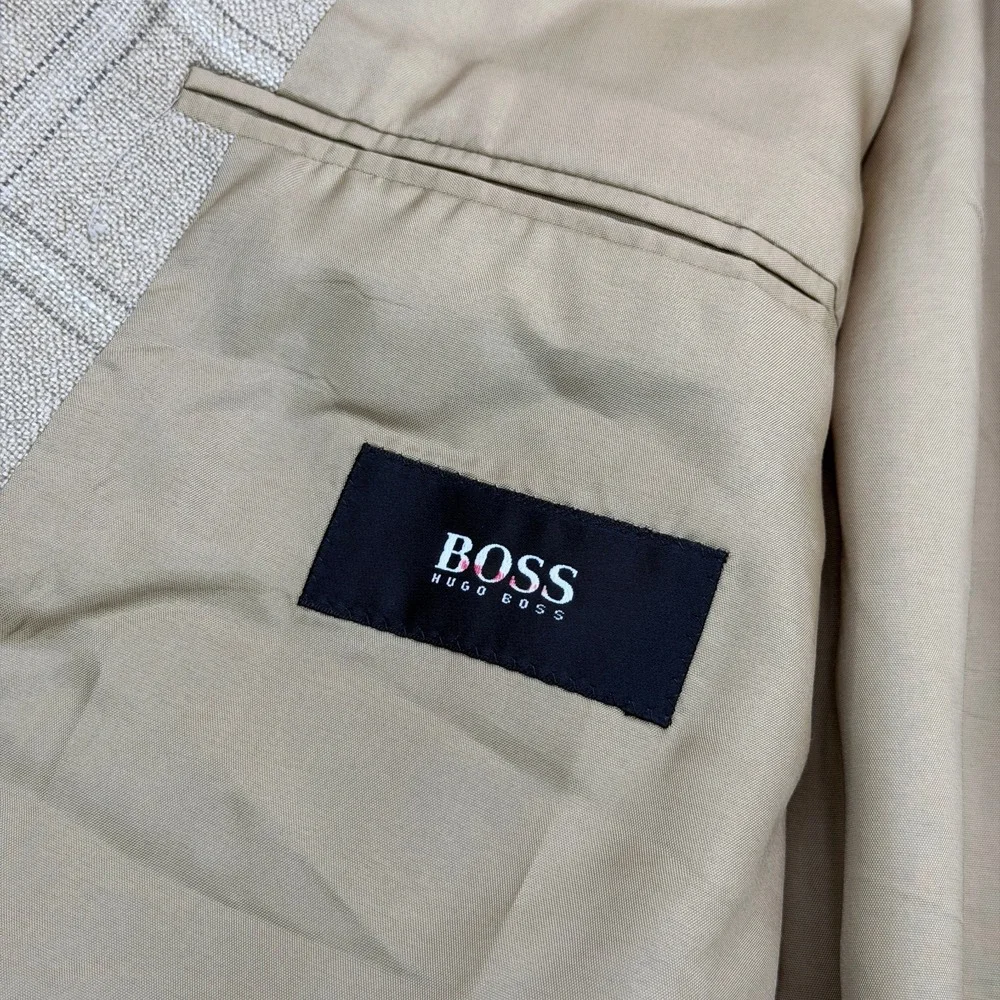 VTG Hugo Boss Sport Coat Mens 48R Beige Neiman Marcus Silk Linen Wool USA Made